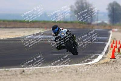 media/Jun-07-2025-TrackDaz (Sat) [[4413525952]]/B Group/220pm (Turn 9)/